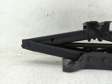 2015 Chevrolet Impala Spare Scissor Car Jack