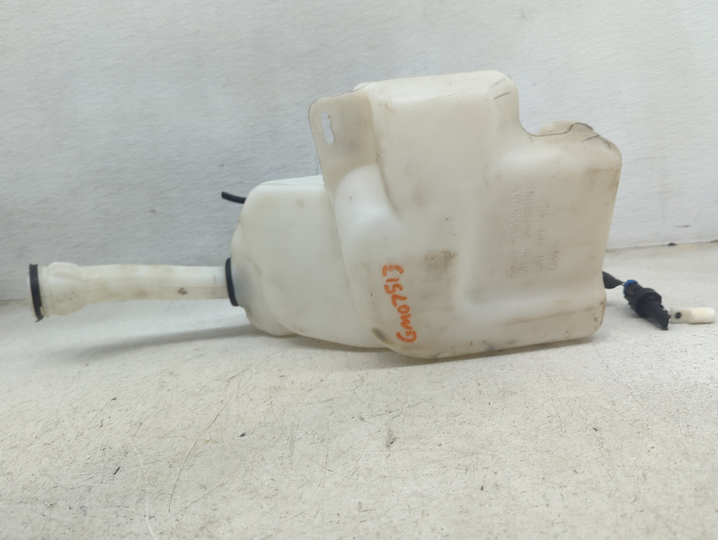 2014-2020 Chevrolet Impala Windshield Washer Fluid Reservoir Bottle Oem 1473576 - Oemusedautoparts1.com
