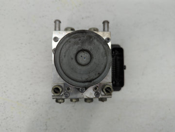 2014-2016 Chevrolet Impala ABS Pump Control Module Replacement P/N:23227331 Fits Fits 2014 2015 2016 OEM Used Auto Parts