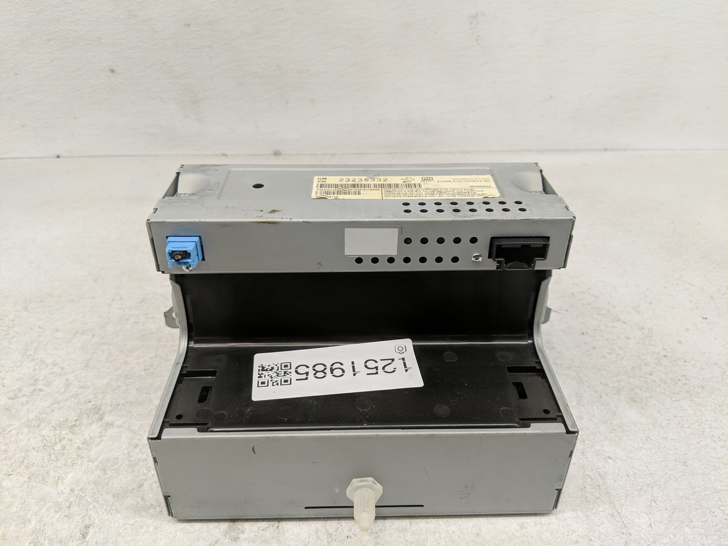 2015 Chevrolet Malibu Radio AM FM Cd Player Receiver Replacement P/N:22851302 Fits OEM Used Auto Parts - Oemusedautoparts1.c