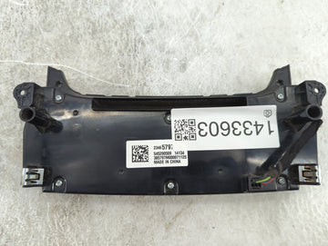 2014-2016 Chevrolet Malibu Climate Control Module Temperature AC/Heater Replacement P/N:23465797 545290509 Fits OEM Used Auto Parts