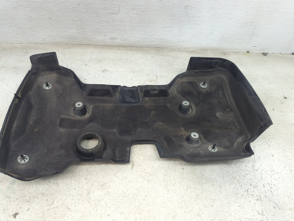 2015 Chevrolet Malibu Engine Cover 1479491 - Oemusedautoparts1.com