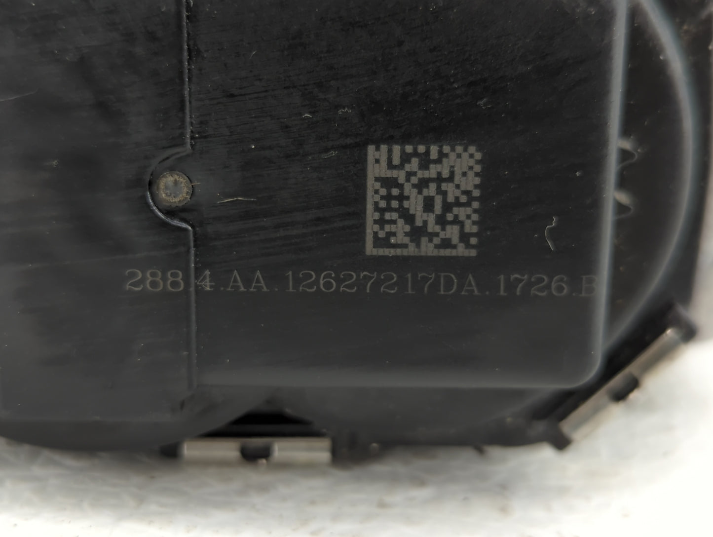2013-2015 Chevrolet Malibu Throttle Body P/N:12627217DA 12669073DA Fits Fits 2013 2014 2015 2017 2018 OEM Used Auto Parts -