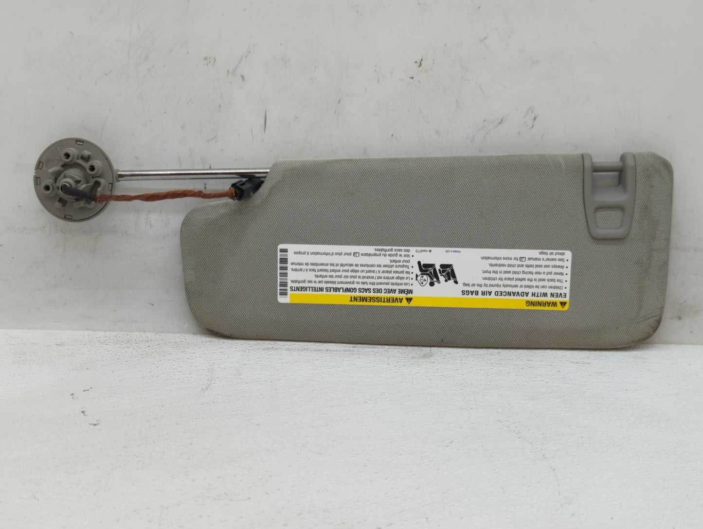 2013-2016 Chevrolet Malibu Sun Visor Shade Replacement Passenger Right Mirror Fits Fits 2013 2014 2015 2016 OEM Used Auto Pa