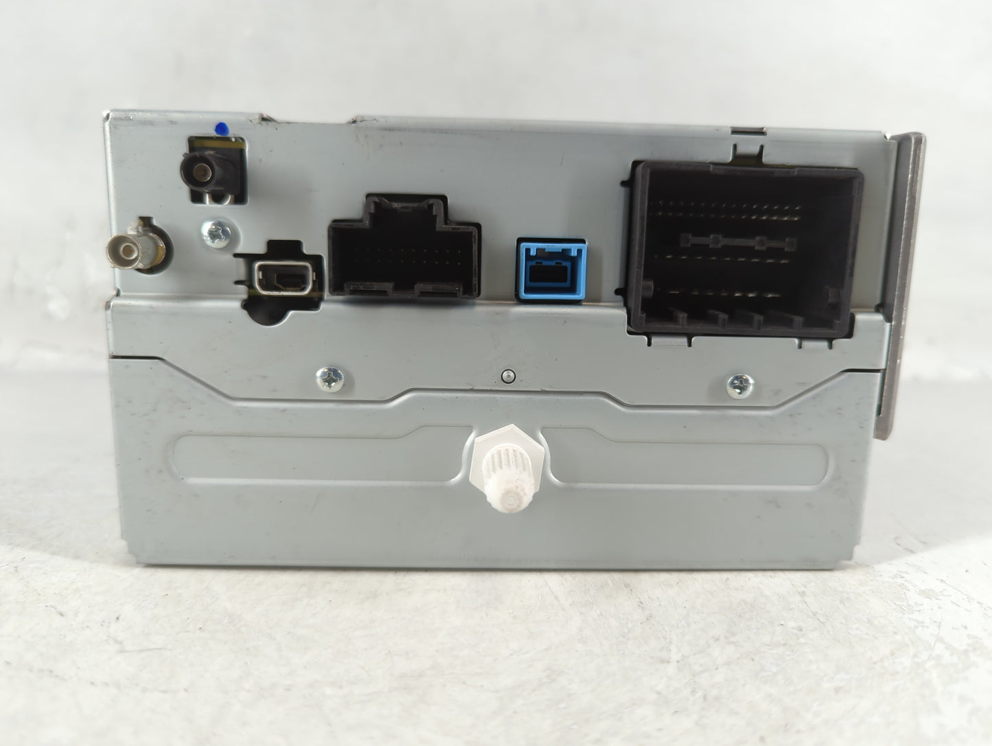 2014-2016 Chevrolet Malibu Am Fm Cd Player Radio Receiver - Oemusedautoparts1.com