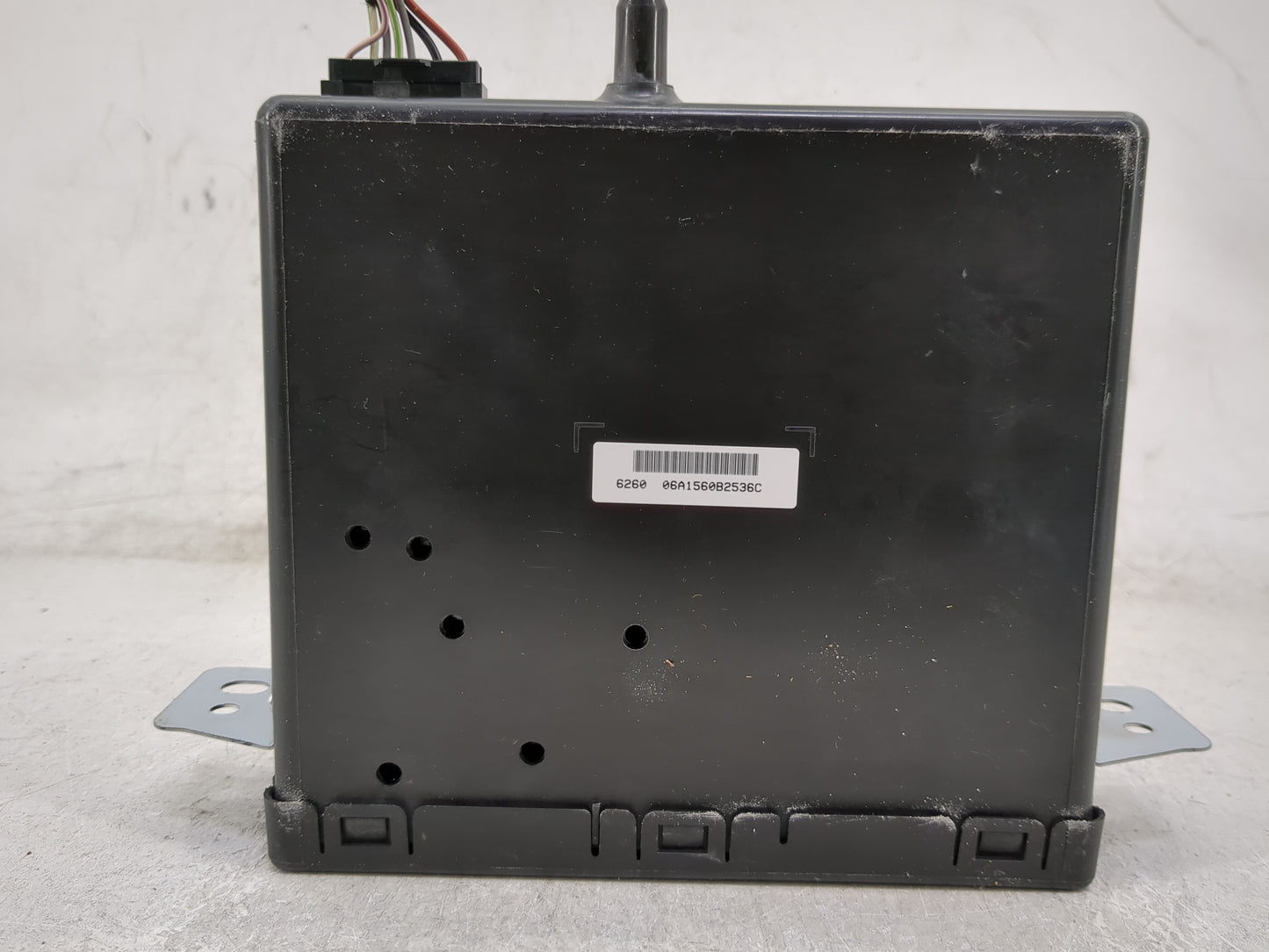 2015 Chevrolet Silverado Radio AM FM Cd Player Receiver Replacement Fits OEM Used Auto Parts - Oemusedautoparts1.com