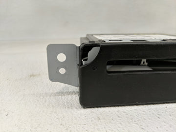 2015-2019 Chevrolet Silverado 1500 Radio AM FM Cd Player Receiver Replacement P/N:13594481 Fits Fits 2015 2016 2017 2018 2019 2020 OEM Used Auto Parts