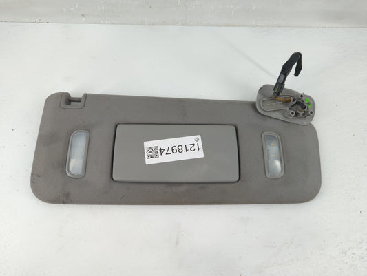 2014-2019 Chevrolet Silverado 1500 Sun Visor Shade Replacement Passenger Right Mirror Fits Fits 2014 2015 2016 2017 2018 2019 OEM Used Auto Parts