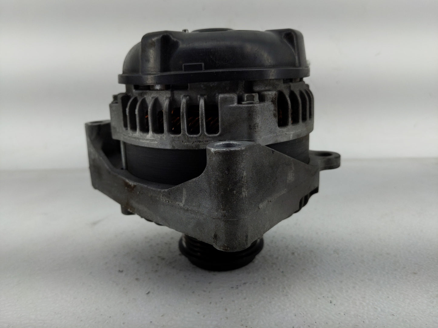 2014-2019 Chevrolet Silverado 1500 Alternator Replacement Generator Charging Assembly Engine OEM P/N:TN104211-9110 23487089