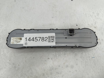 2014-2019 Chevrolet Silverado 1500 Climate Control Module Temperature AC/Heater Replacement P/N:23486621 815372982 Fits OEM Used Auto Parts