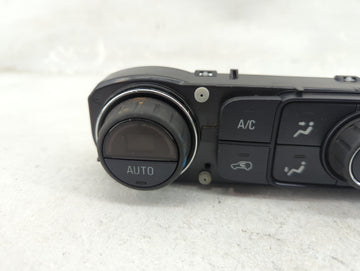 2015 Chevrolet Silverado 1500 Climate Control Module Temperature AC/Heater Replacement P/N:23486614 7370200000000X, 815372982 Fits OEM Used Auto Parts