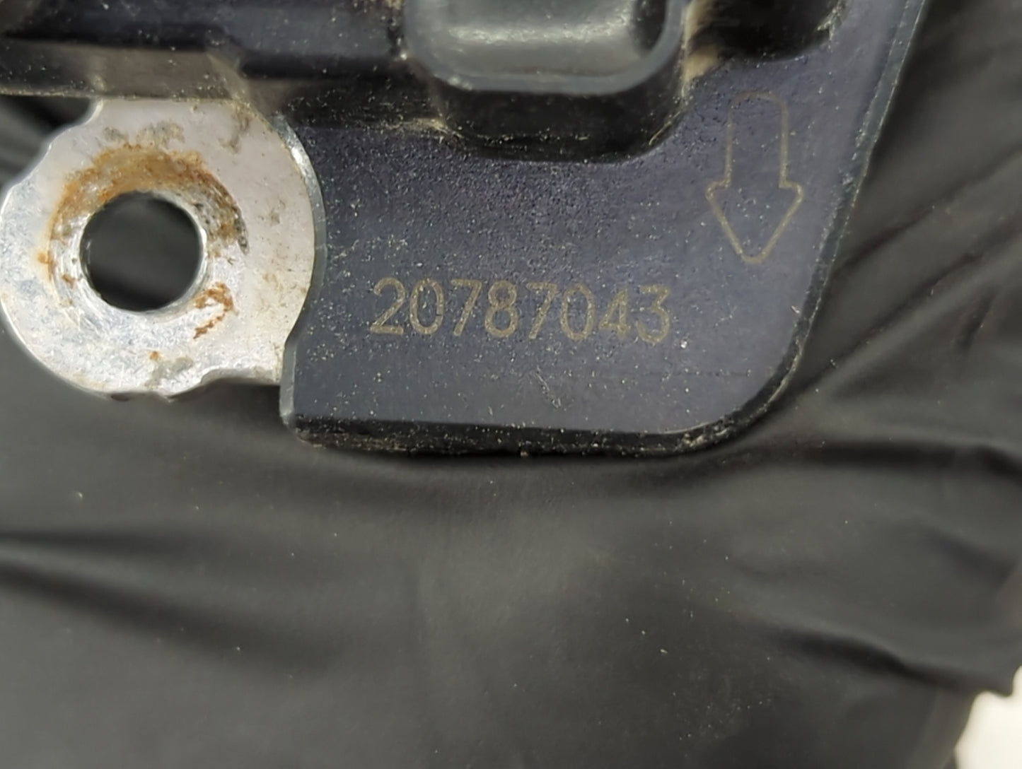 2014-2019 Chevrolet Silverado 1500 Mass Air Flow Meter Maf 1486181 - Oemusedautoparts1.com