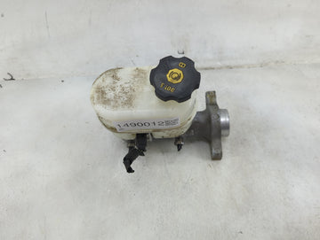 2014-2019 Chevrolet Silverado 1500 Brake Master Cylinder 1490012