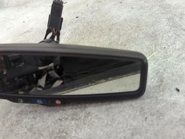 2014-2019 Chevrolet Silverado 1500 Interior Rear View Mirror Replacement OEM P/N:E11 026892 A046070 Fits OEM Used Auto Parts