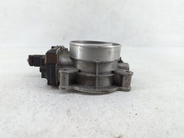 2014-2019 Chevrolet Silverado 1500 Throttle Body P/N:12617792 12678224 Fits Fits 2014 2015 2016 2017 2018 2019 OEM Used Auto Parts