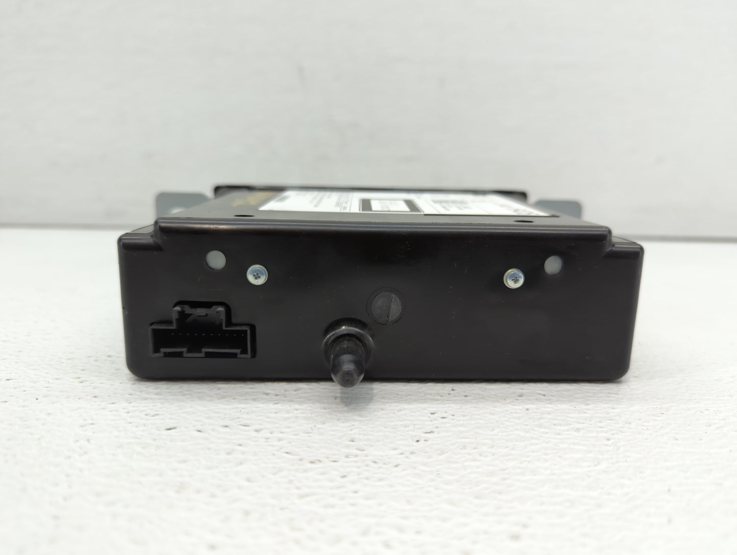 2015-2019 Chevrolet Silverado 1500 Am Fm Cd Player Radio Receiver - Oemusedautoparts1.com