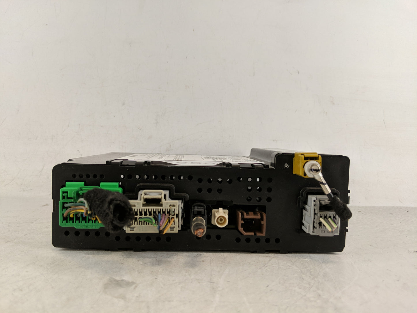 2015 Chevrolet Silverado 2500 Radio AM FM Cd Player Receiver Replacement P/N:13506448 Fits OEM Used Auto Parts - Oemusedauto
