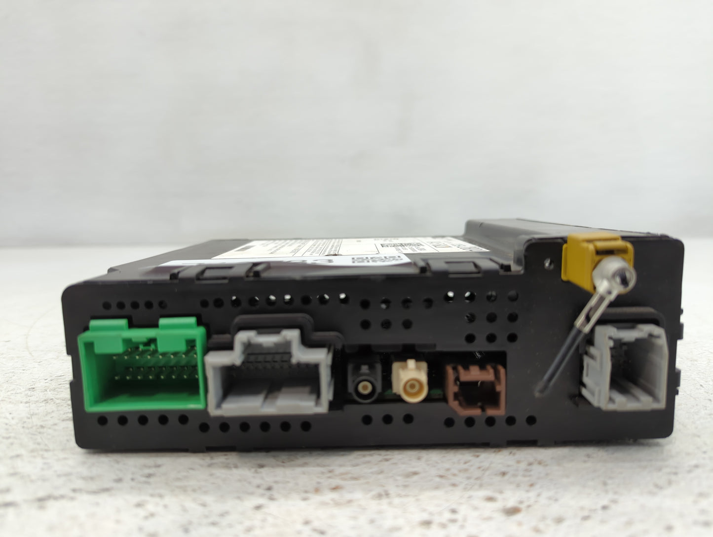 2015 Chevrolet Silverado 2500 Radio AM FM Cd Player Receiver Replacement P/N:13592804 Fits Fits 2013 2014 OEM Used Auto Part