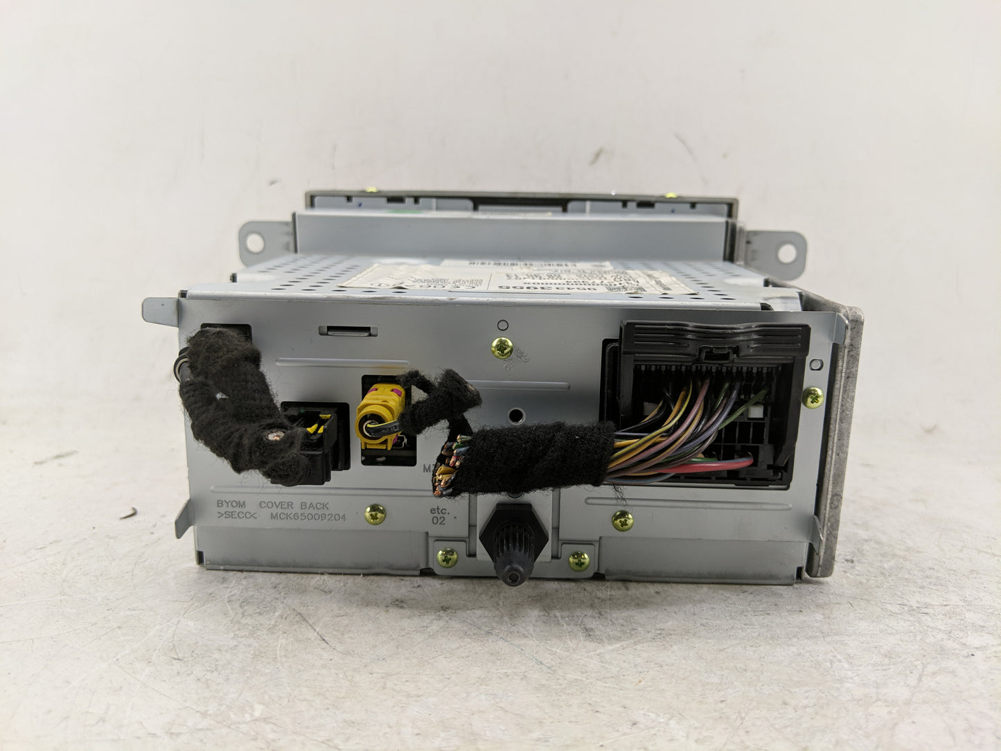 2015 Chevrolet Sonic Radio AM FM Cd Player Receiver Replacement P/N:95433955 Fits OEM Used Auto Parts - Oemusedautoparts1.co
