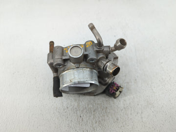 2012-2018 Chevrolet Sonic Throttle Body P/N:55561495 Fits Fits 2009 2010 2011 2012 2013 2014 2015 2016 2017 2018 OEM Used Auto Parts