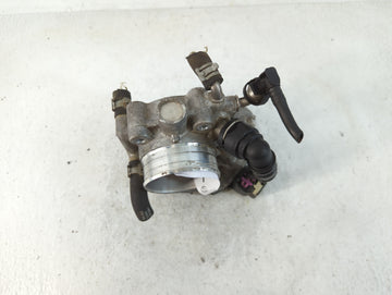2015 Chevrolet Sonic Throttle Body P/N:55 561495 Fits OEM Used Auto Parts