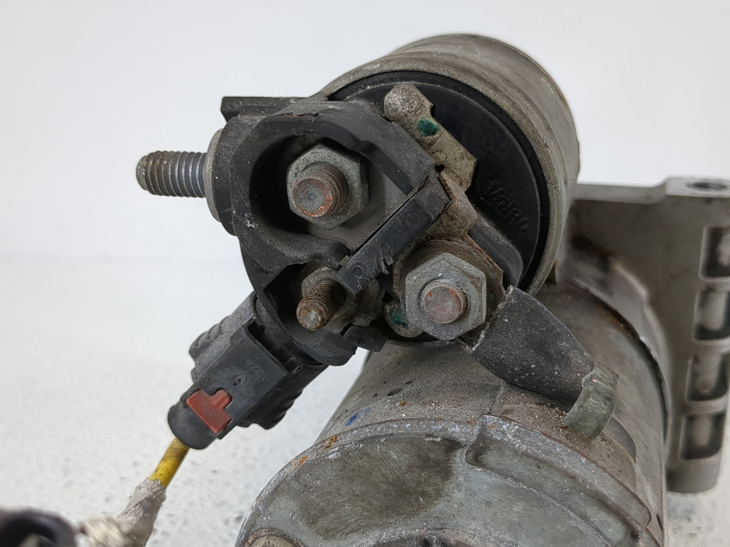 2015 Chevrolet Suburban 1500 Car Starter Motor Solenoid OEM P/N:12645040 Fits Fits 2014 2016 2017 2018 2019 2020 OEM Used Au