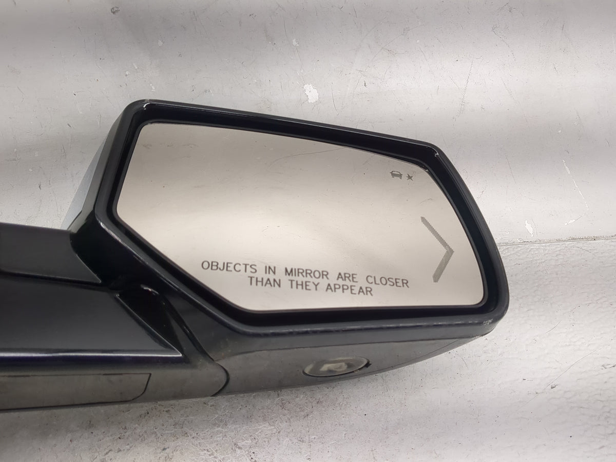 2015 Chevrolet Suburban 1500 Passenger Side View Mirror - Right Door Mirror OEM Used - Oemusedautoparts1.com