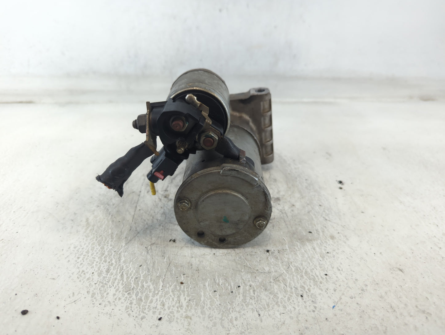 2015-2020 Chevrolet Tahoe Car Starter Motor Solenoid OEM P/N:12687173 Fits Fits 2014 2015 2016 2017 2018 2019 2020 OEM Used