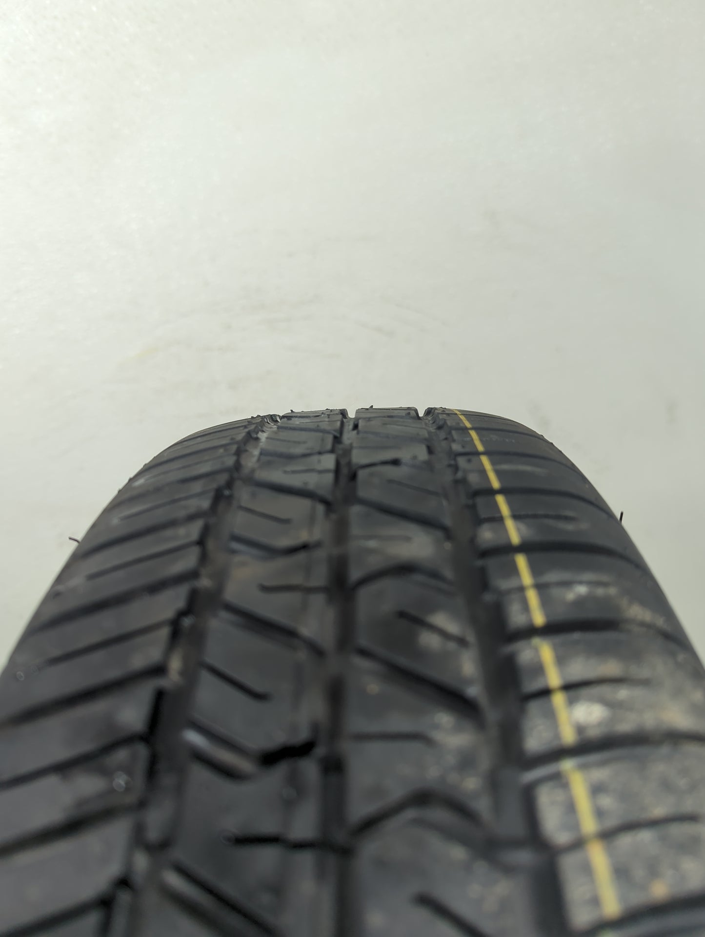 2015-2017 Chevrolet Traverse Spare Donut Tire Wheel Rim Oem 1145708 - Oemusedautoparts1.com
