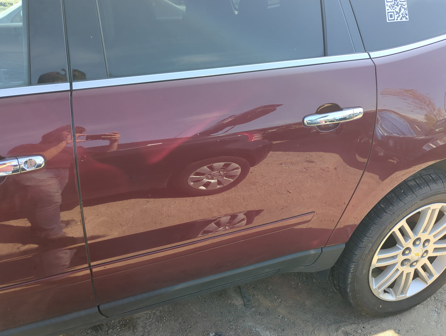 2015 Chevrolet Traverse Driver Rear Door Oem - Oemusedautoparts1.com