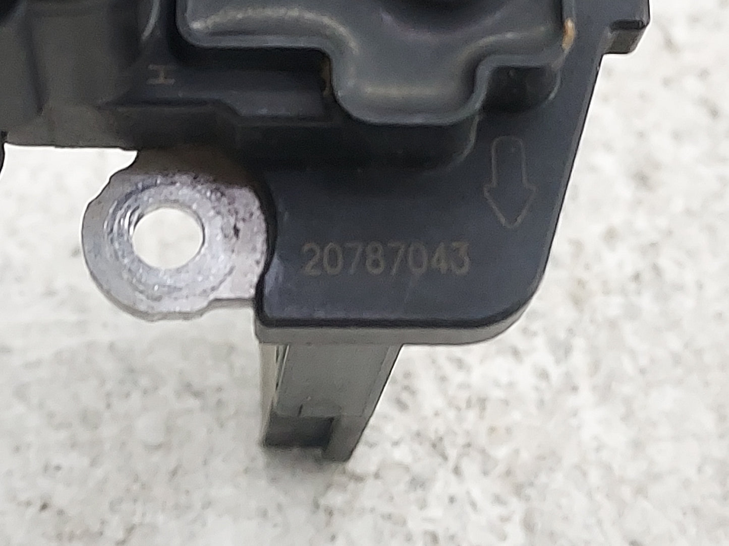 Chevrolet Traverse Mass Air Flow Meter Maf 1485778 - Oemusedautoparts1.com