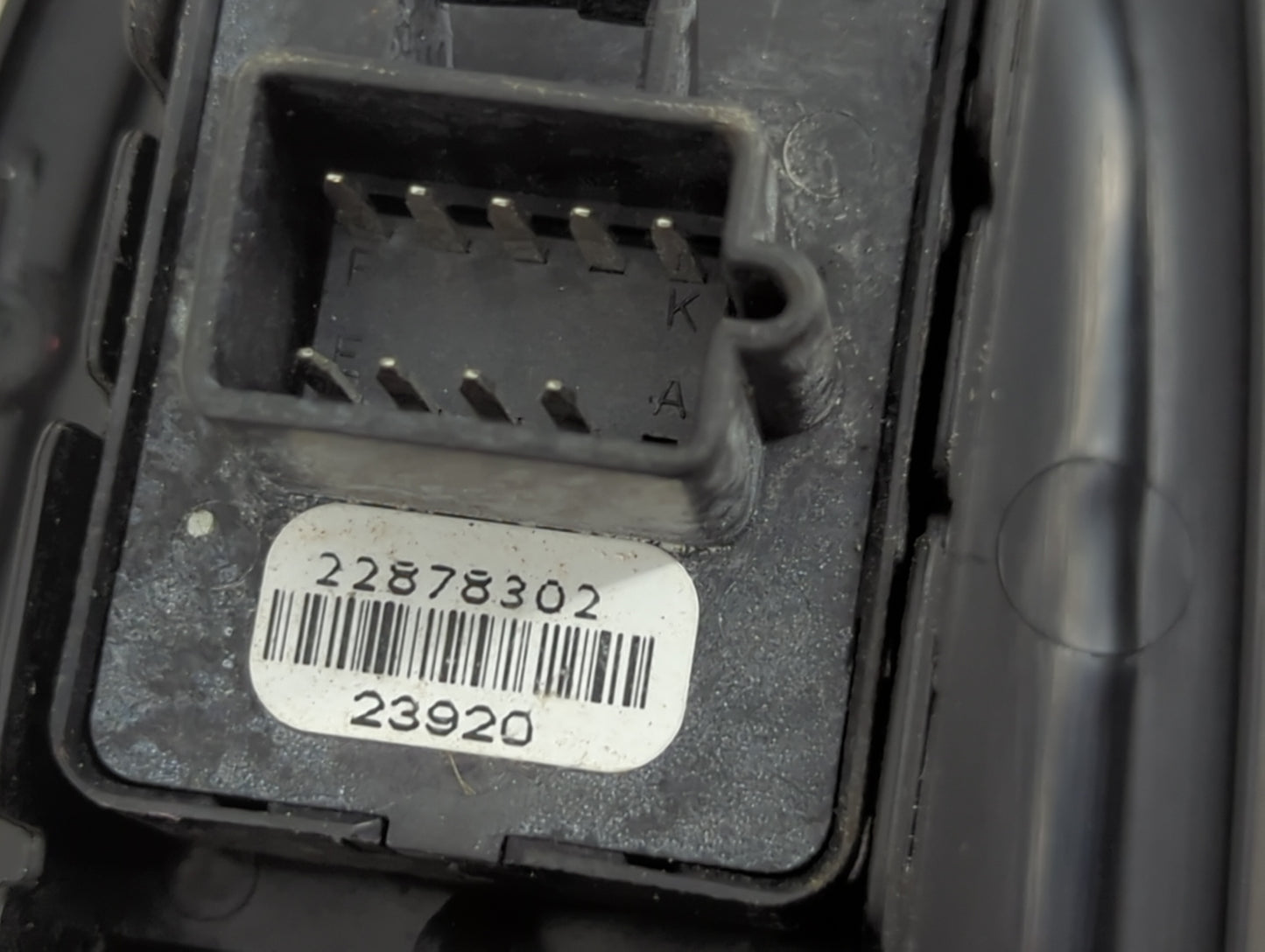 2009-2017 Chevrolet Traverse Master Power Window Switch Replacement Driver Side Left P/N:22878302 Fits OEM Used Auto Parts -