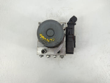 2017 Chevrolet Traverse ABS Pump Control Module Replacement P/N:0 265 252 458 22893248 Fits Fits 2012 2013 2014 2015 2016 OEM Used Auto Parts
