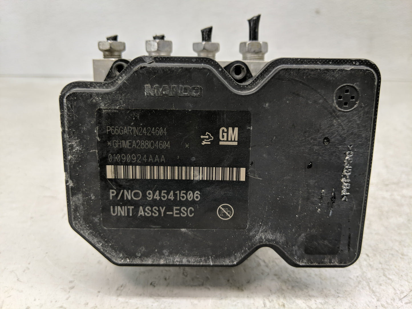 2015 Chevrolet Trax ABS Pump Control Module Replacement P/N:078286829 94541506 Fits OEM Used Auto Parts - Oemusedautoparts1.