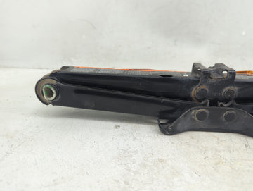 2015 Chevrolet Trax Spare Scissor Car Jack