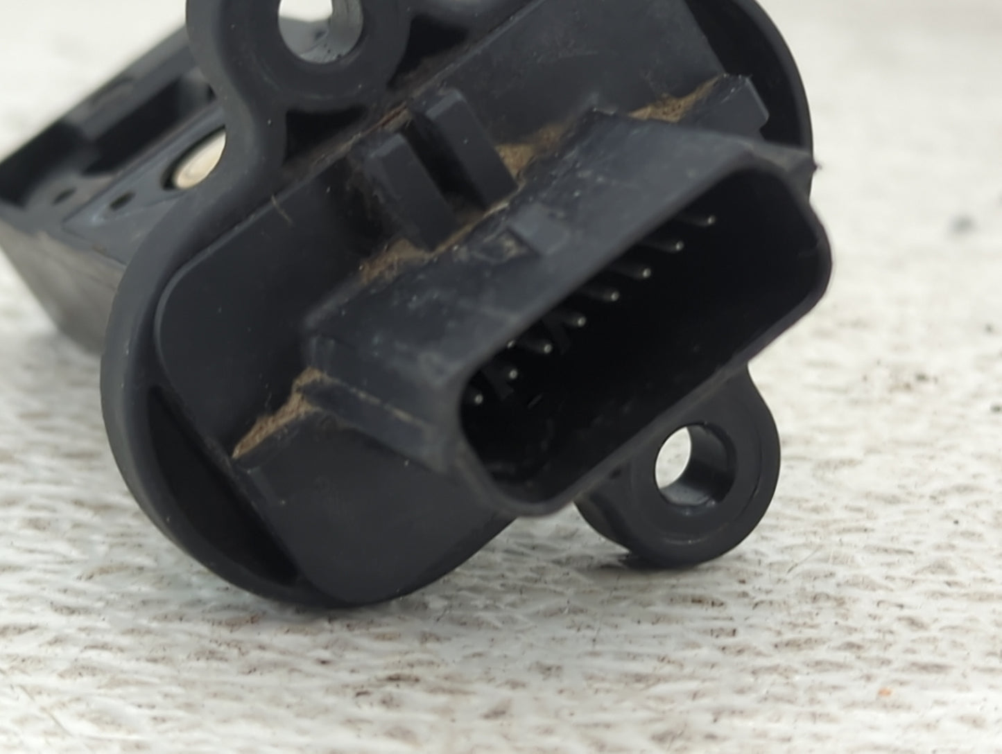 2013-2021 Chevrolet Trax Mass Air Flow Meter Maf 1487937 - Oemusedautoparts1.com