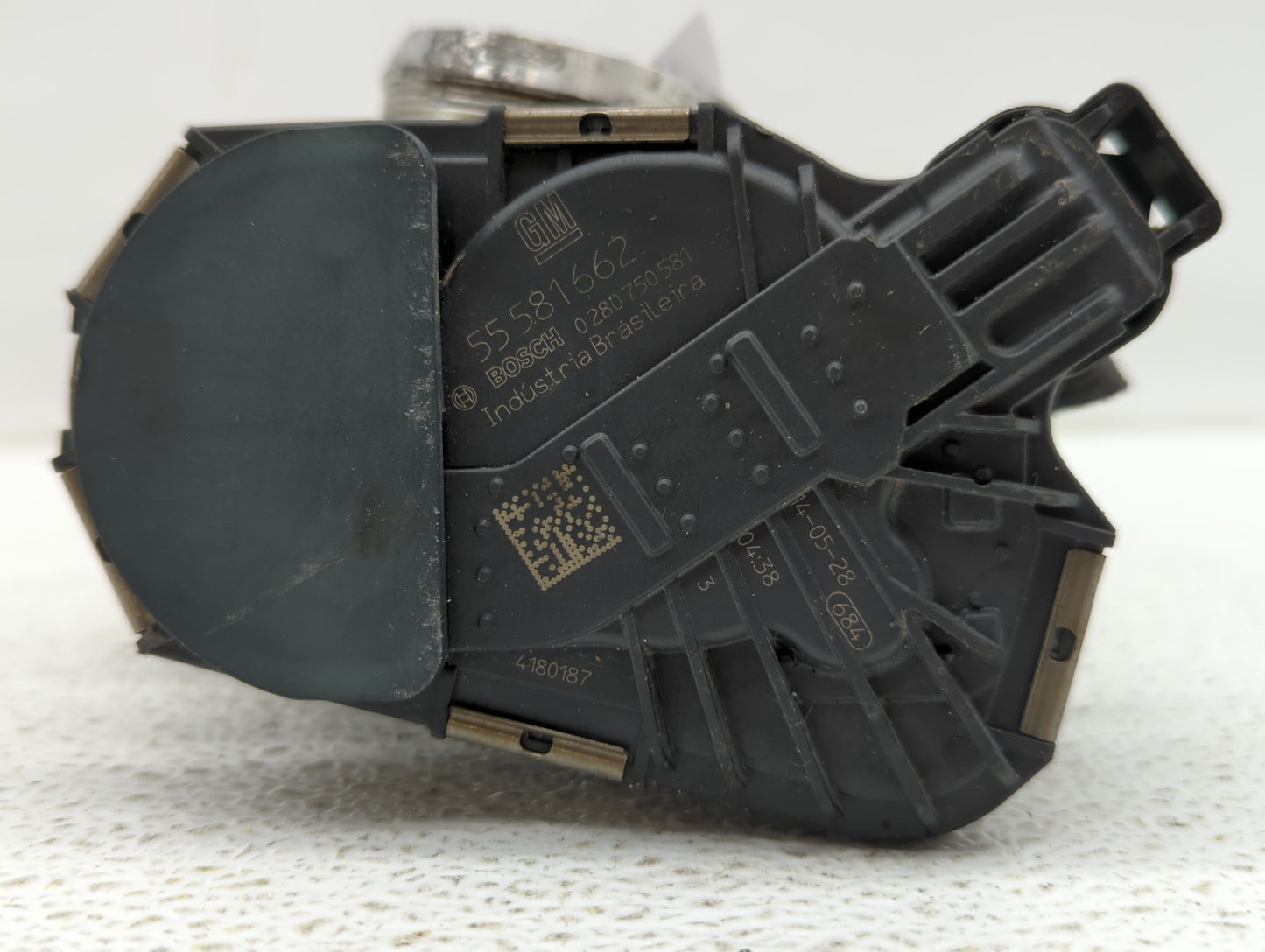 2013-2018 Chevrolet Trax Throttle Body P/N:55581662 12644239AA, 55565489 Fits Fits 2011 2012 2013 2014 2015 2016 2017 2018 2