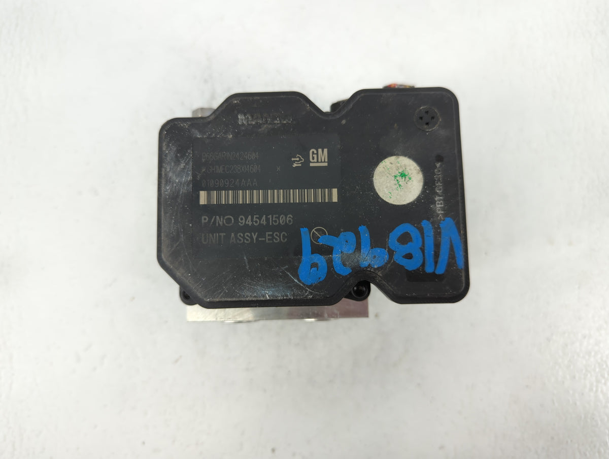 2015 Chevrolet Trax Anti-Lock Brake ABS Pump Module Actuator OEM P/N:04541506 Fits OEM Used Auto Parts - Oemusedautoparts1.c