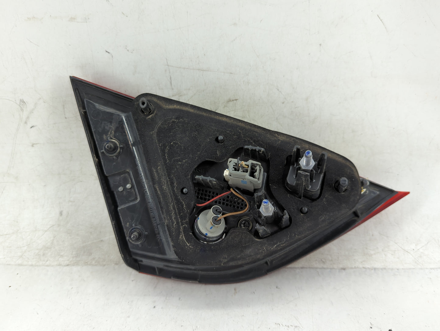 2015-2017 Chrysler 200 Tail Light Assembly Passenger Right OEM P/N:49033G Fits Fits 2015 2016 2017 OEM Used Auto Parts - Oem