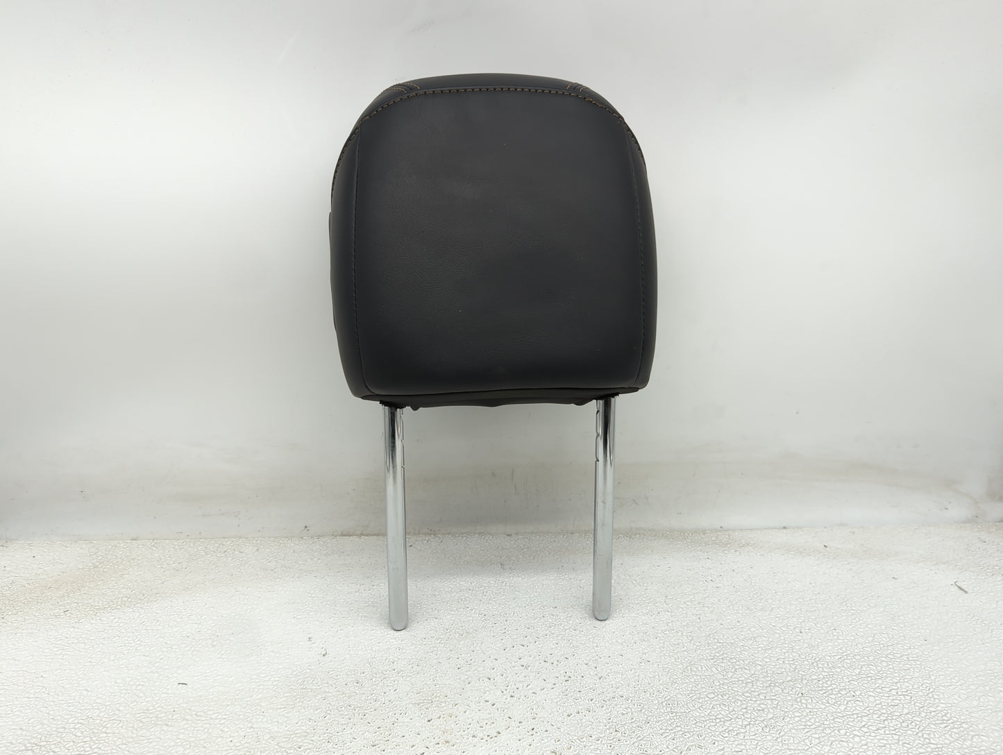 2015-2017 Chrysler 200 Headrest Head Rest Front Driver Passenger Seat - Oemusedautoparts1.com