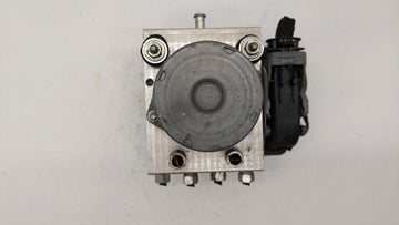 2015 Chrysler 200 ABS Pump Control Module Replacement P/N:04861661AB 04861661AA, 68232470AB Fits OEM Used Auto Parts