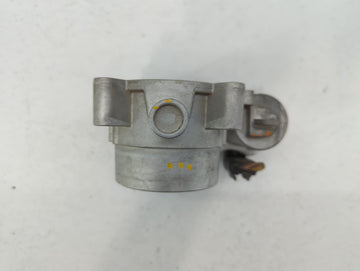 2015-2017 Chrysler 200 Throttle Body P/N:20211214 Fits Fits 2014 2015 2016 2017 2018 2019 2020 2021 2022 OEM Used Auto Parts
