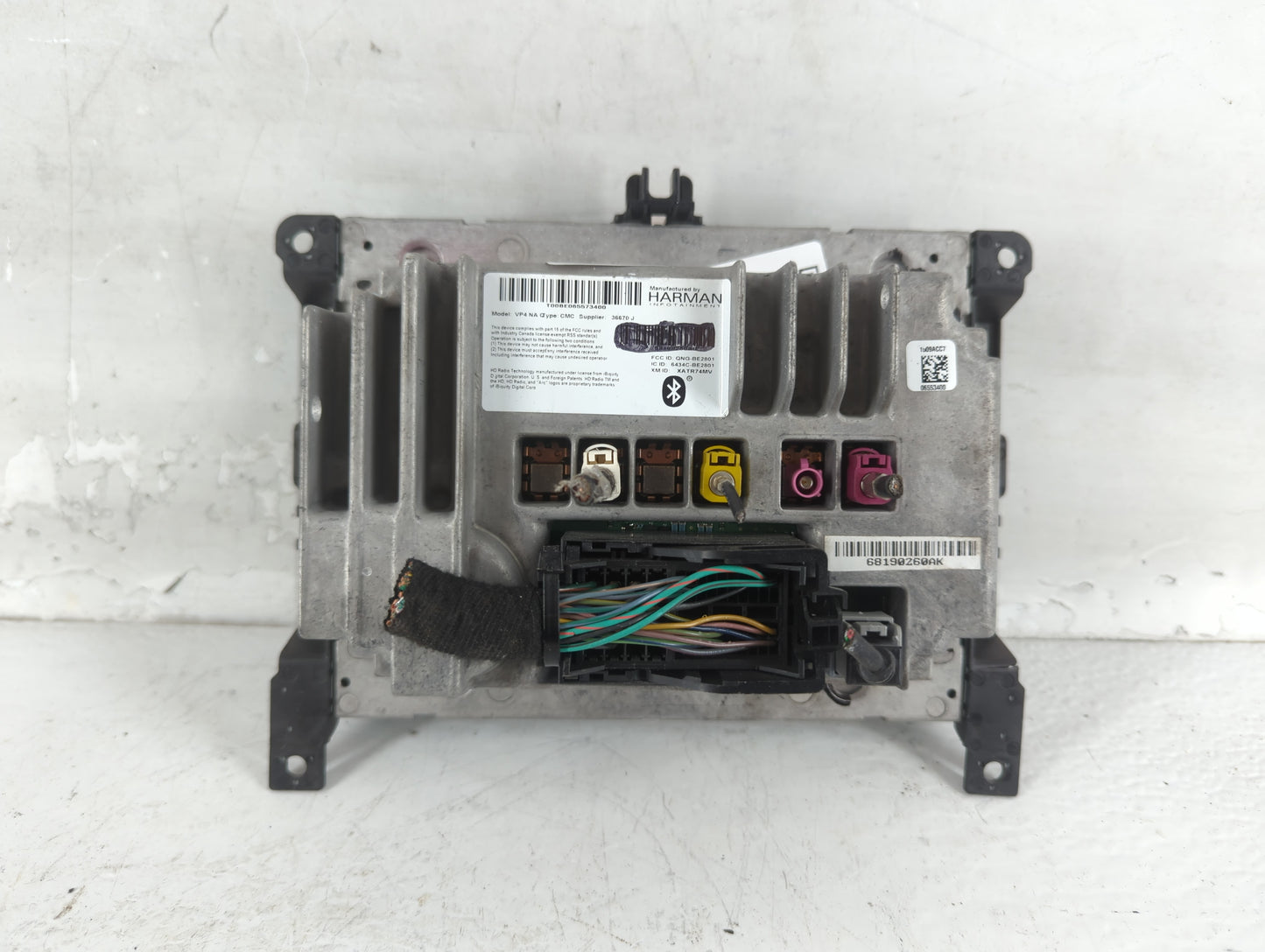 2015 Chrysler 200 Information Display Screen - Oemusedautoparts1.com