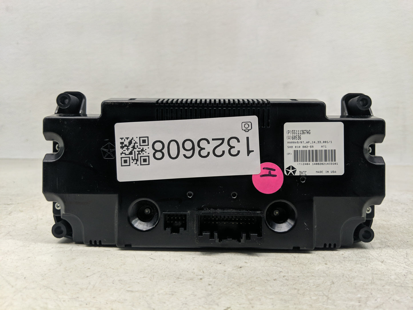 2015 Dodge Caravan Climate Control Module Temperature AC/Heater Replacement P/N:55111367AG Fits OEM Used Auto Parts - Oemuse