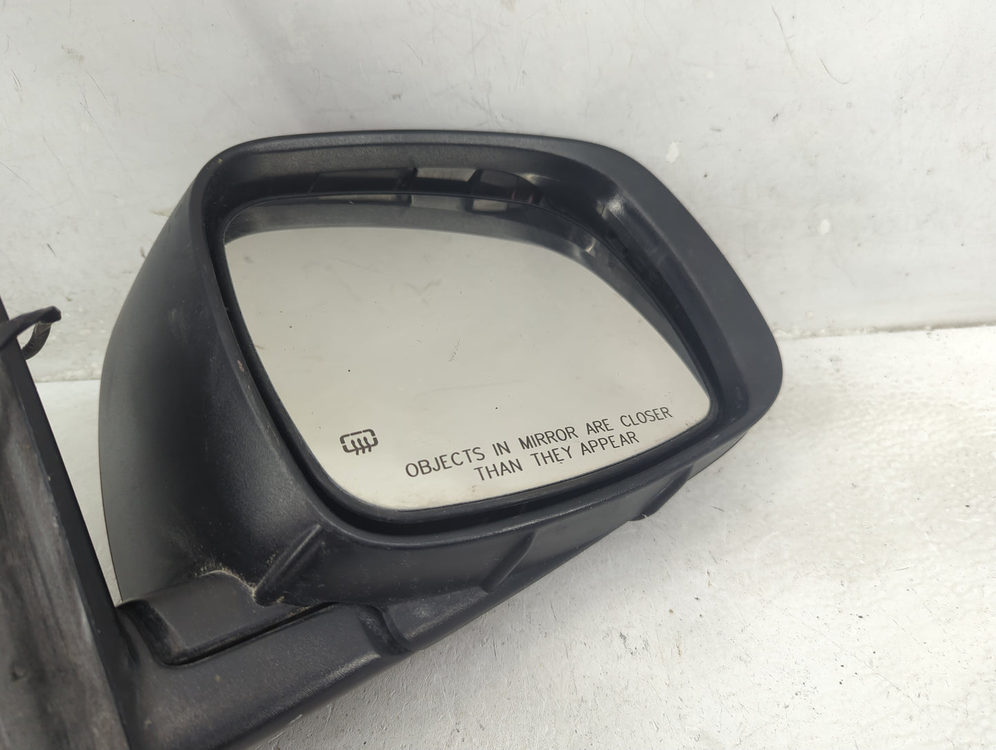 2015 Dodge Caravan Passenger Side View Mirror - Right Door Mirror OEM Used - Oemusedautoparts1.com