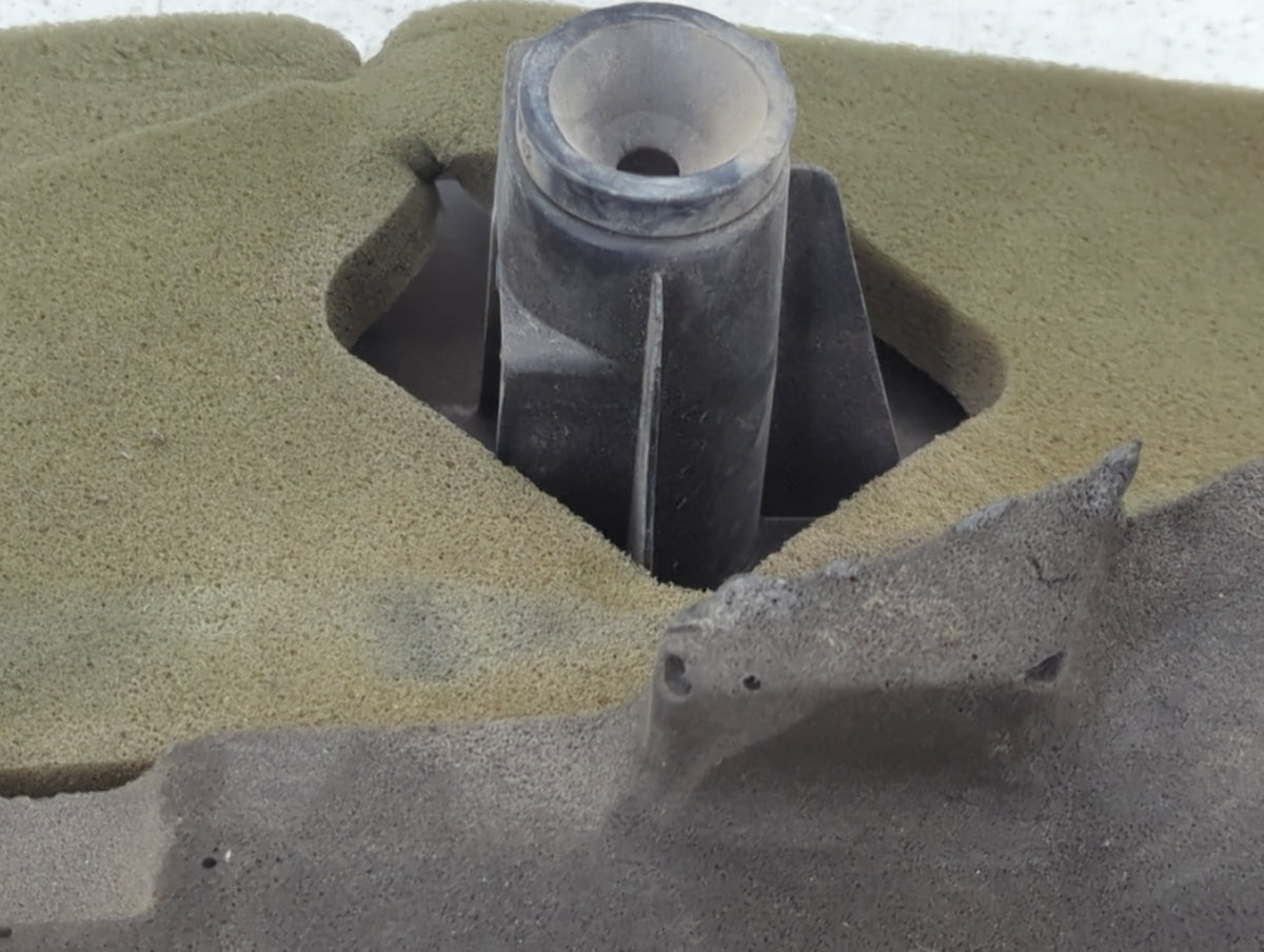 2015 Dodge Caravan Engine Cover - Oemusedautoparts1.com