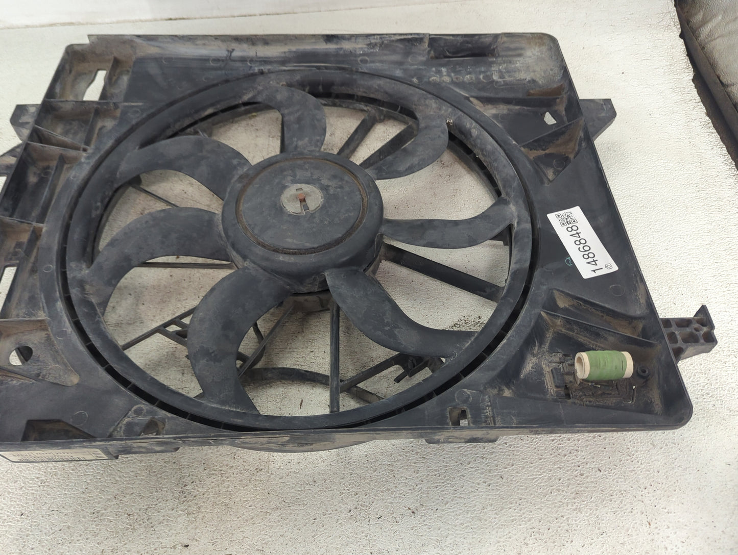 2015 Dodge Caravan Electric Radiator Cooling Fan Motor Assembly Fits OEM Used Auto Parts - Oemusedautoparts1.com