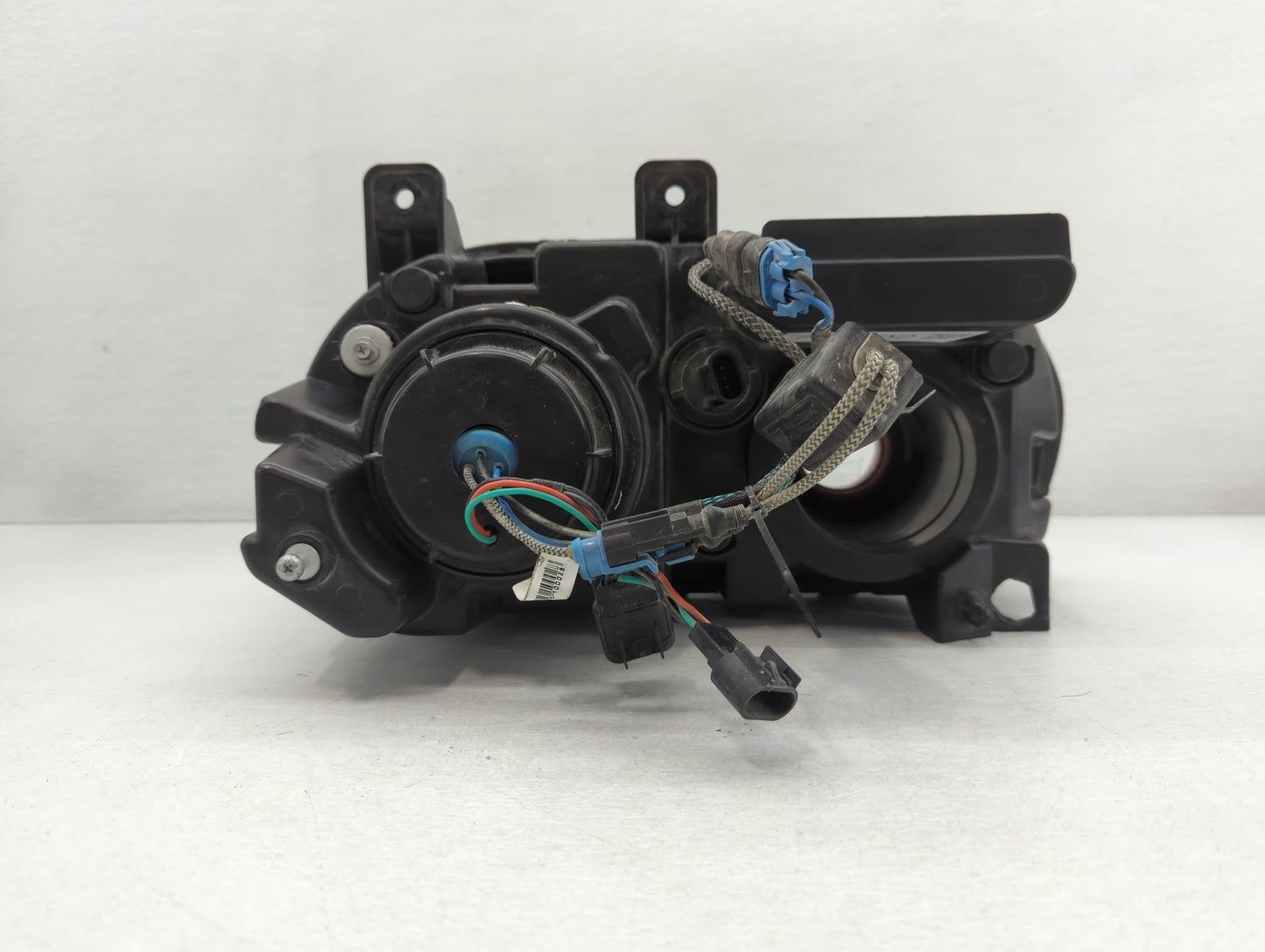 2015-2022 Dodge Challenger Passenger Right Oem Head Light Headlight Lamp - Oemusedautoparts1.com