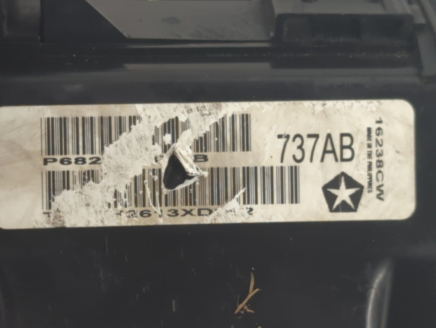 2015-2016 Dodge Charger Fusebox Fuse Box Panel Relay Module Fits Fits 2015 2016 OEM Used Auto Parts - Oemusedautoparts1.com