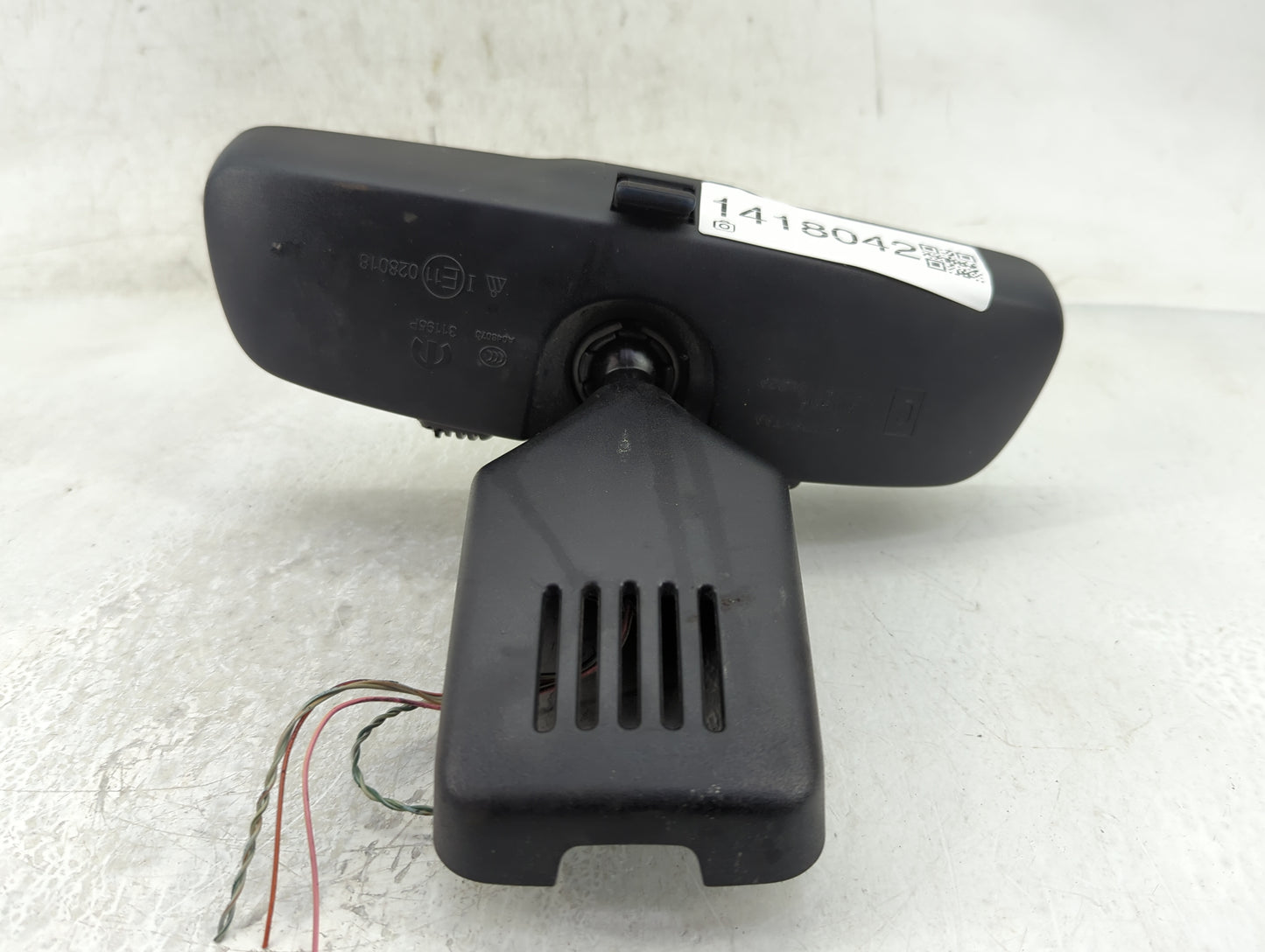 2015-2016 Dodge Charger Interior Rear View Mirror Replacement OEM P/N:A048070 Fits Fits 2015 2016 OEM Used Auto Parts - Oemu